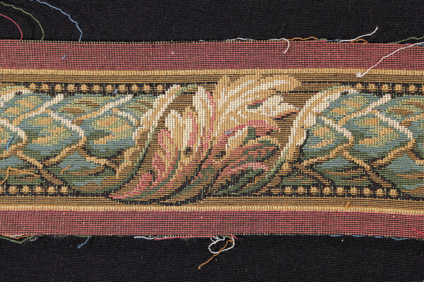 Scalamandre Border Nine 3&#39;&#39; Tapestry Border Fabric in Rose/Mustard & Green