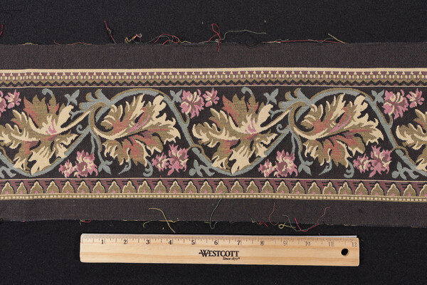 Click for Scalamandre Leaves 6'' Border Tapestry Border Fabric in Black/Gold  Scalamandre Leaves 6'' Border Tapestry Border Fabric in Black/Gold