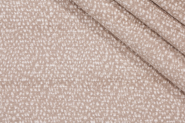 PK Lifestyles Kenya Performance Woven Chenille Upholstery Fabric in Giraffe