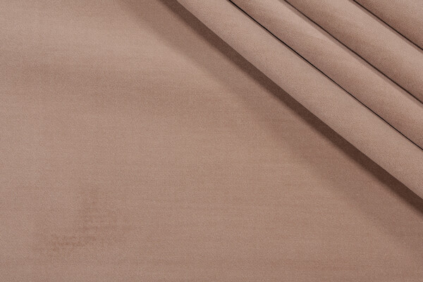 Leslie Jee Luxe Velvet Upholstery Fabric in Frapaccino