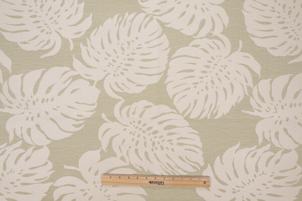 Covington Bay Palm Woven Olefin Outdoor Fabric in 232-Palm