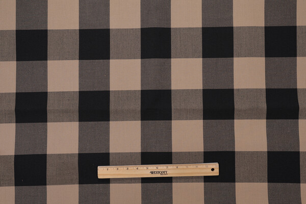 Hatteras Woven Polyester Outdoor Fabric in Onyx