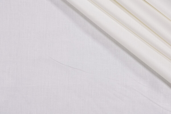 Drapery Lining in Ivory