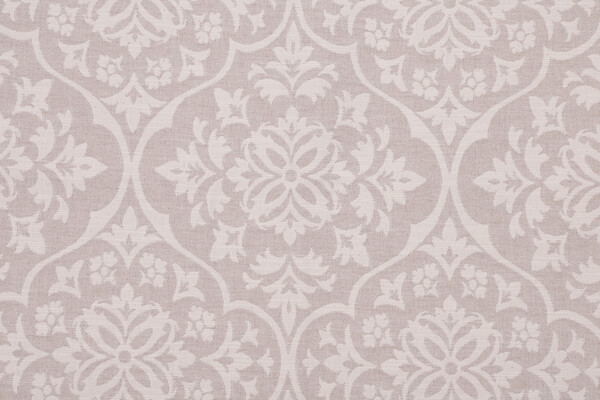 Elegante Damask Upholstery Fabric in Natural