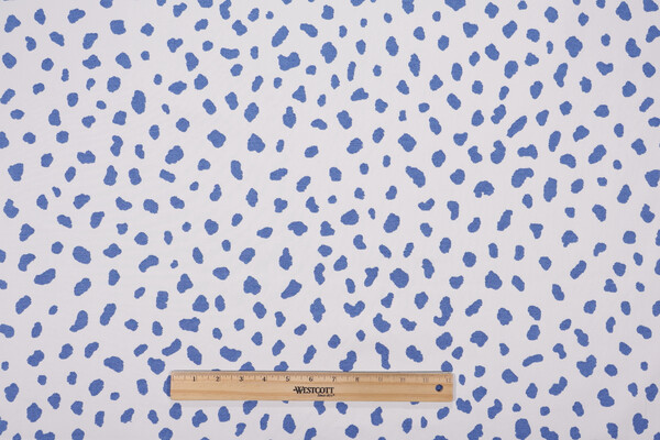 Thibaut Tanzania F916009 Printed Cotton Drapery Fabric in Blue 